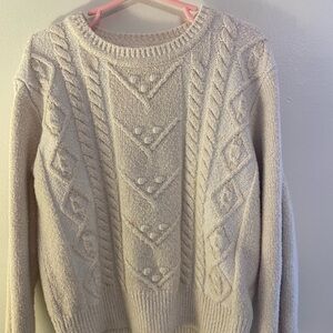 Cable knit sweater with gold sparkle